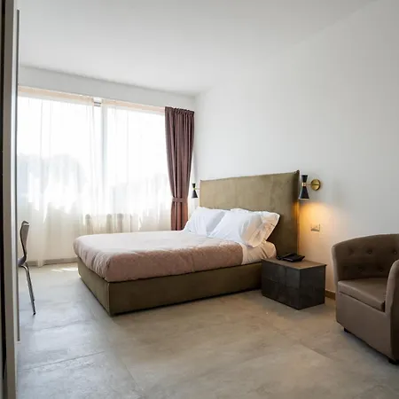 Bula Hotel 4*