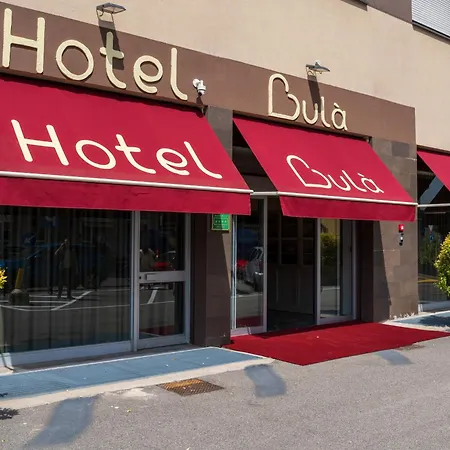 ホテル Bula ボッラーテ