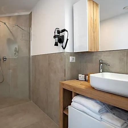 Bula Hotell Bollate