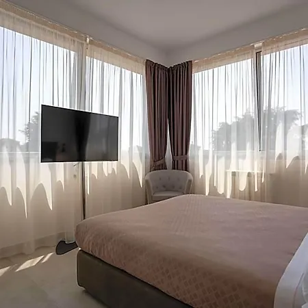 Bula Hotell 4*