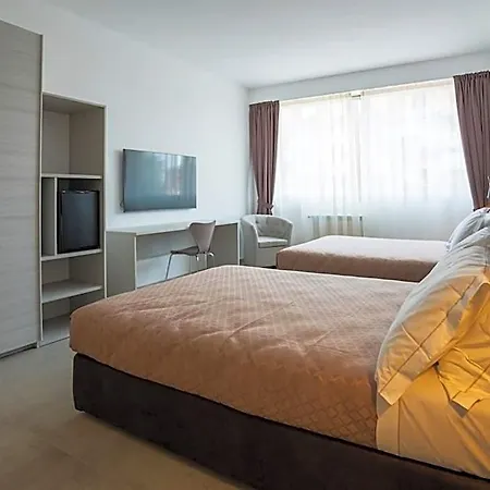 Bula Hotell 4*