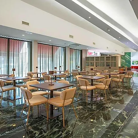 Bula Hotell 4*