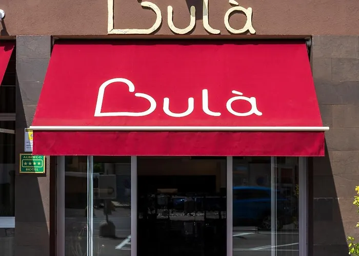 Bula ホテル